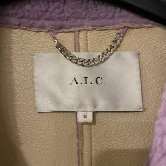 A.L.C Lincoln faux fur teddy coat button front lilac purple medium - Picture 5 of 11